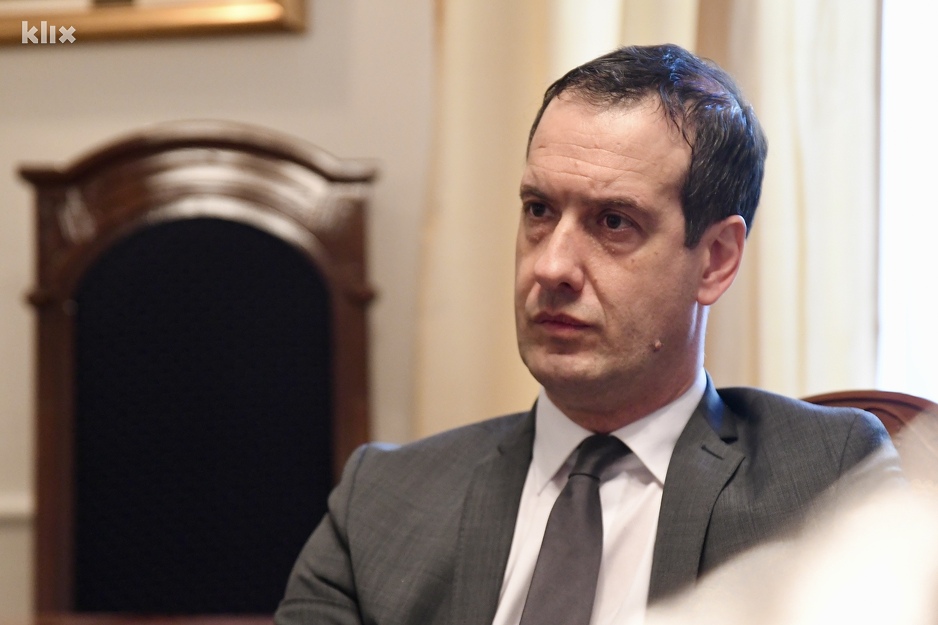 Čiča: Desetine najznačajnijih ličnosti povezane s Napretkom (Foto: D. S./Klix.ba)
