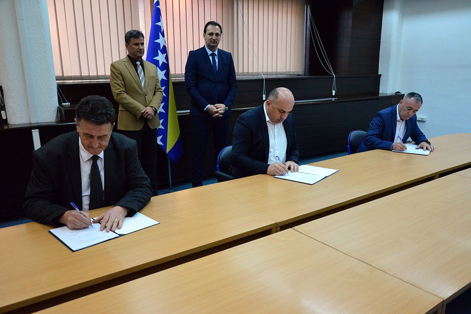 omogućen rast satnice na 2,42 KM