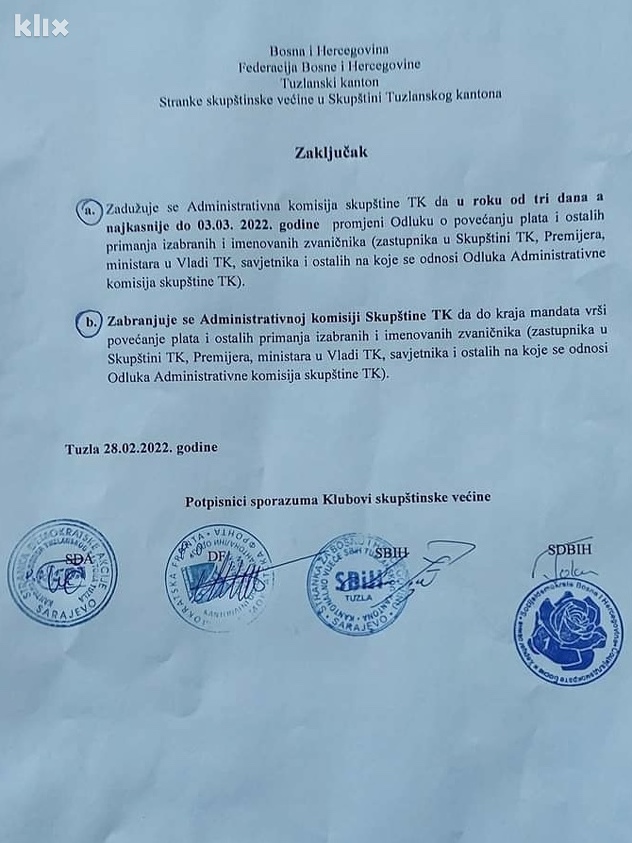 Tekst usvojenog zaključka (Foto: A. K./Klix.ba)