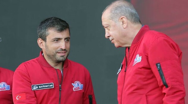 Selcuk Bayraktar i Recep Tayyip Erdogan (Foto: Klix.ba)