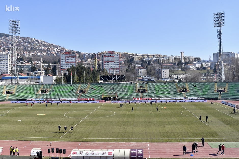 Teren prije početka utakmice (Foto: T. S./Klix.ba)