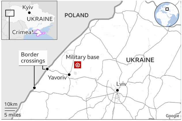 Lokacija uništene baze u odnosu na Lavov u Ukrajini i granicu s Poljskom