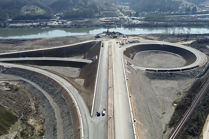 Koridor 5C, petlja kod Doboja