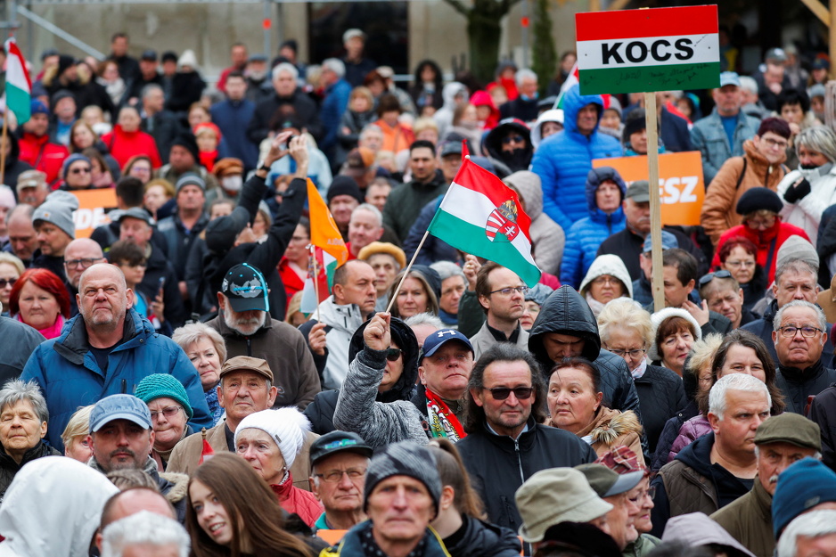 Simpatizeri politike Viktora Orbana i stranke Fidesz (Foto: REUTERS)