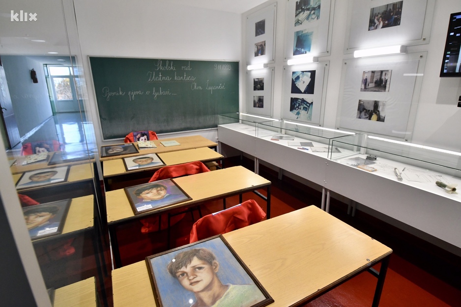 Učionica u kojoj su ubijeni Fatima Gunić i njeni učenici (Foto: T. S./Klix.ba)