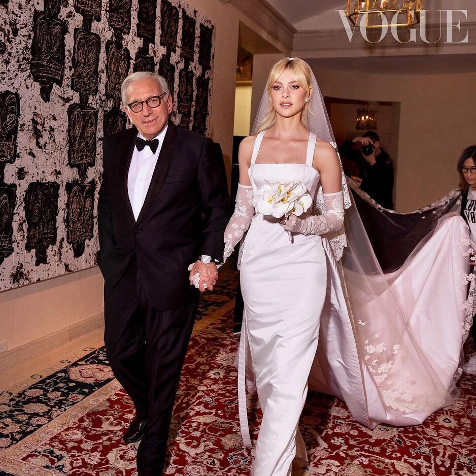 Nicola sa njenim ocem Nelsonom Peltzom (Foto: Vogue)