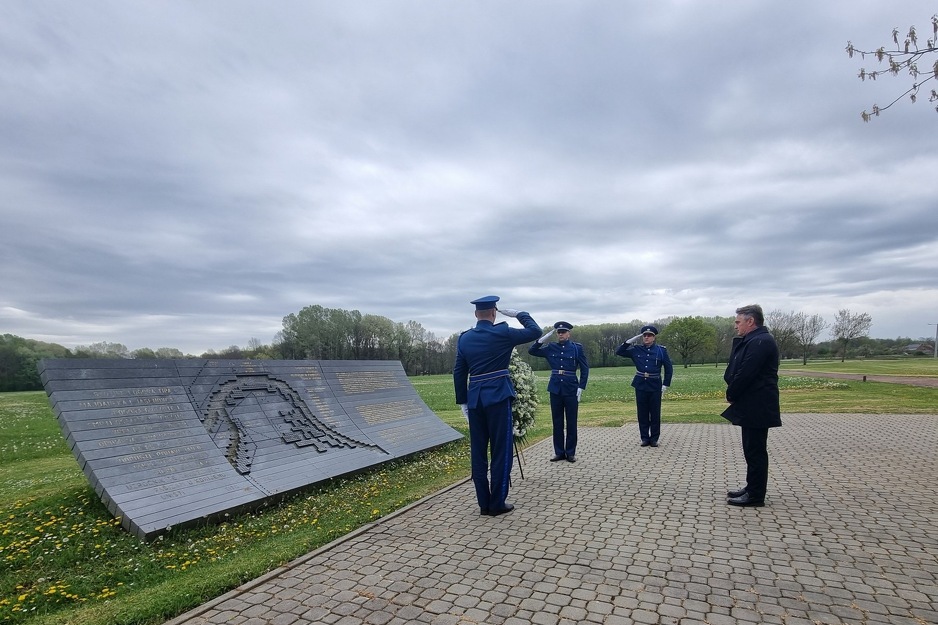 Željko Komšić obilježio godišnjicu zločina u Jasenovcu (Foto: Predsjedništvo BiH)