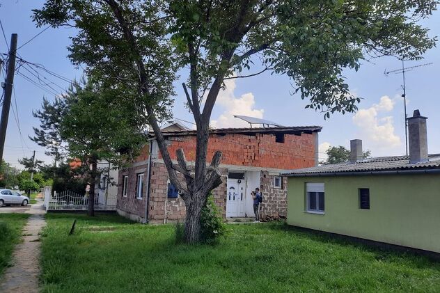Porodična kuća u kojoj se desilo ubistvo (Foto: Telegraf.rs)