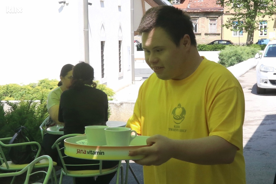 Saša Šunjka je dragulj kafića Zmajevo srce (Foto: A. K./Klix.ba)