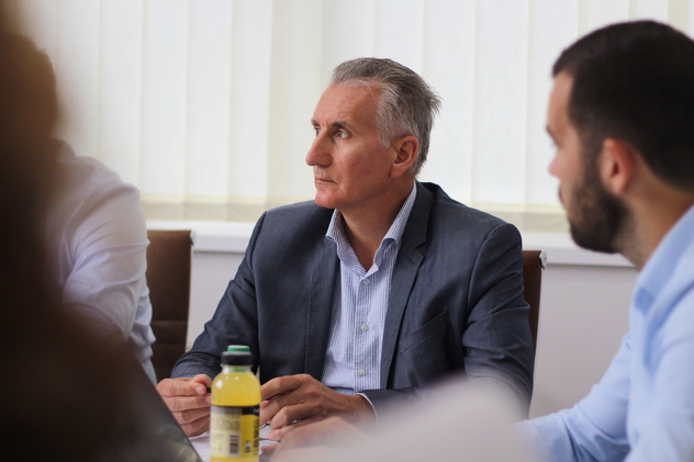 Foto: Narod i pravda