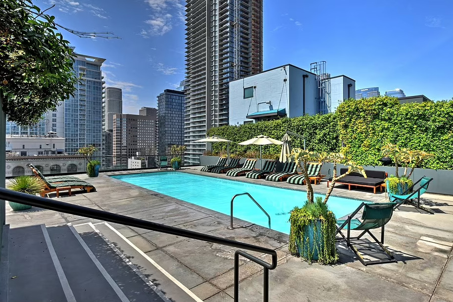 Stan se nalazi u centru Los Angelesa (Foto: Douglas Elliman Realty)