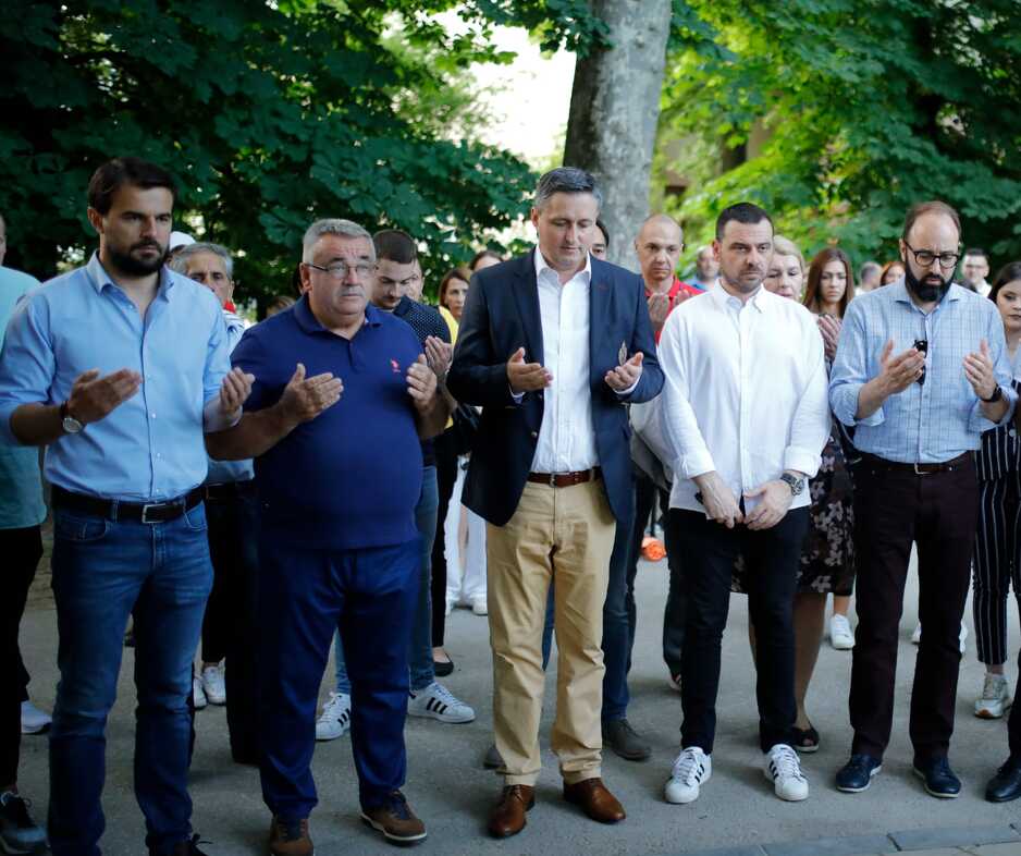 Odata počast stradalom Dženanu Memiću (Foto: SDP)