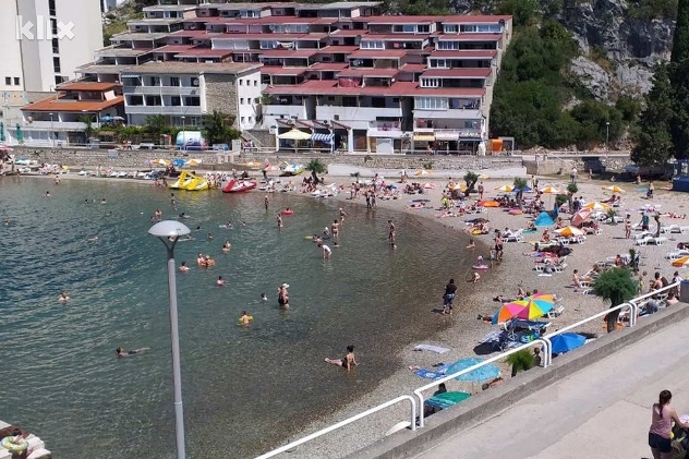 Neum: Smještajni kapaciteti skuplji za 10 do 15 posto u odnosu na prošlu sezonu (Foto: G. Š./Klix.ba)