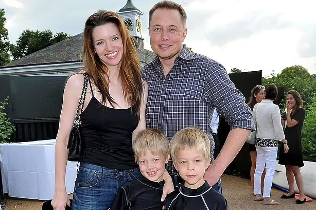 Elon Musk, Talulah Riley, Xavier i Griffin 2015. godine (Foto: Alan Davidson)