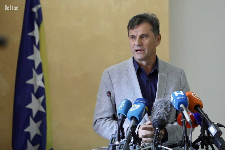Premijer Federacije BiH Fadil Novalić (Foto: I. L./Klix.ba)