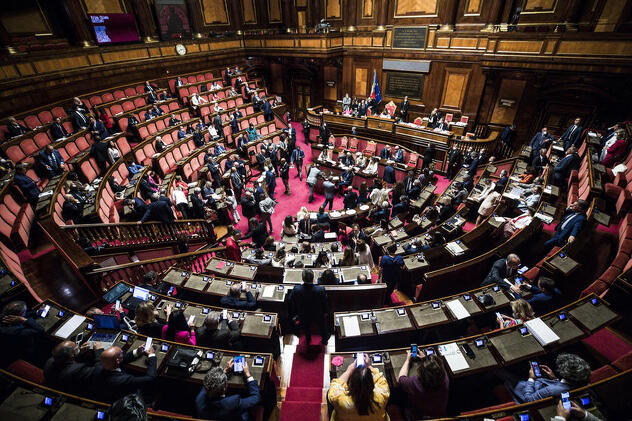 Parlament Italije tokom večerašnjeg zasjedanja (Foto: EPA-EFE)
