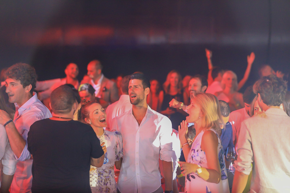 Novak Đoković na koncertu Dine Merlina u Porto Montenegru (Foto: Željko Vidinović)