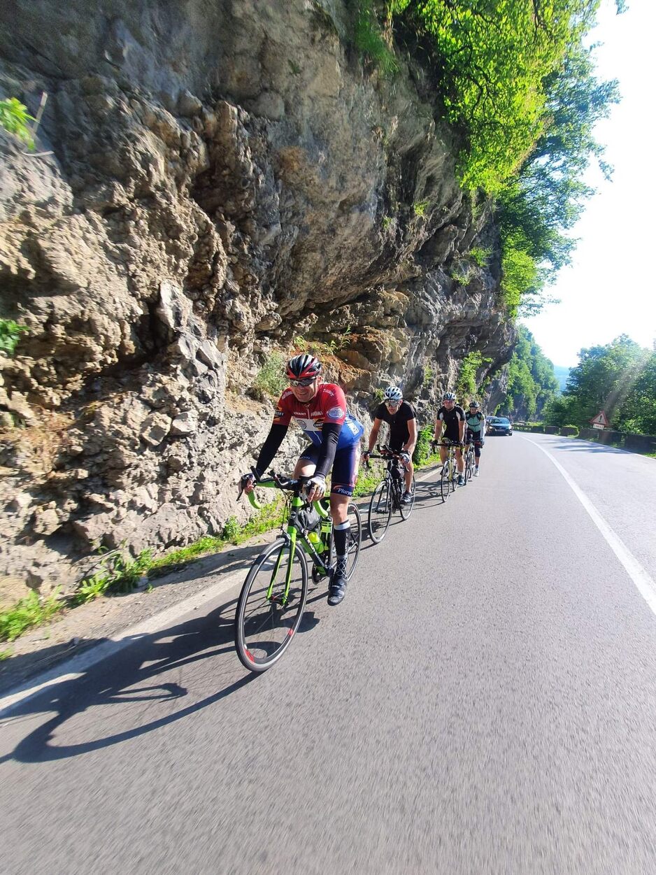 Bicikliste nužno tretirati kao ravnopravne učesnike u saobraćaju (Foto: Jasmin Grebić)