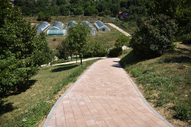 Pješačka staza od podnožja brda Mojmilo do Eko Kuće (Foto: Općina Novi Grad Sarajevo)