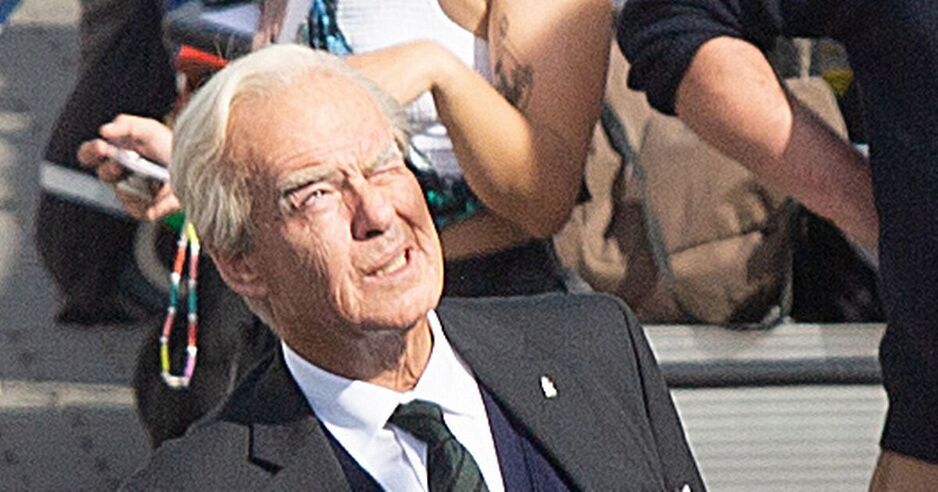Pierce Brosnan na snimanju filma