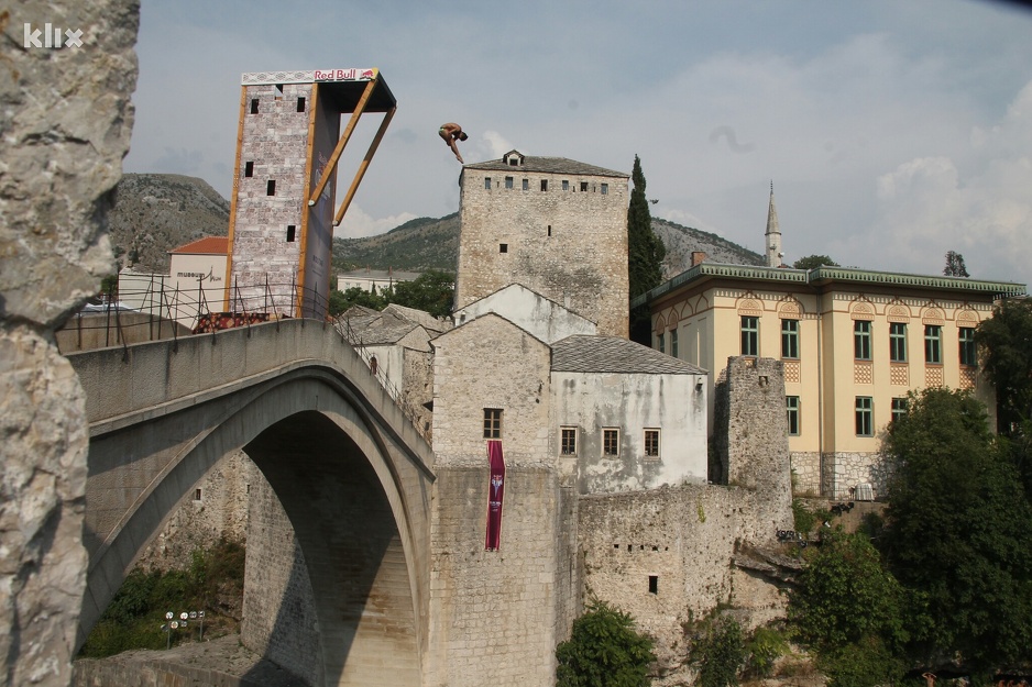 RedBull Cliff Diving u Mostaru (Foto: E. M./Klix.ba)