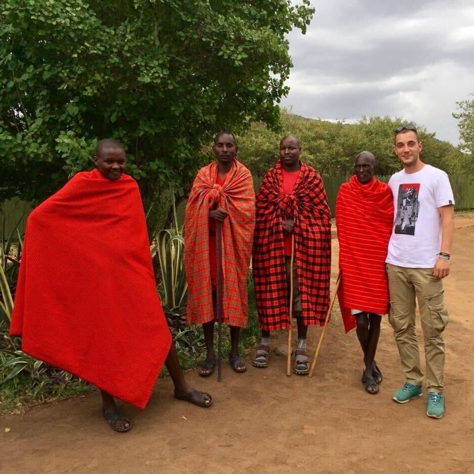Druženje s članovima Masai plemena u Keniji