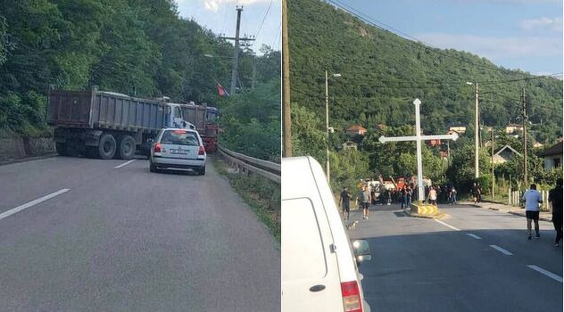 Barikade u Zubinom Potoku i Zvečanu