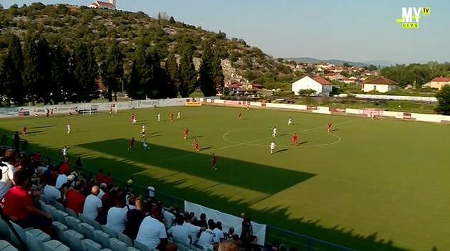 Situacija kada je Haračić krenuo sam prema golu, ali je sudija svirao nedozvoljenu poziciju
