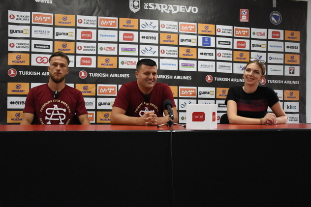 Šef stručnog štaba FK Sarajevo Feđa Dudić i prvotimac Andrej Đokanović danas su na konferenciji za medije govorili o očekivanjima od sutrašnjeg susreta