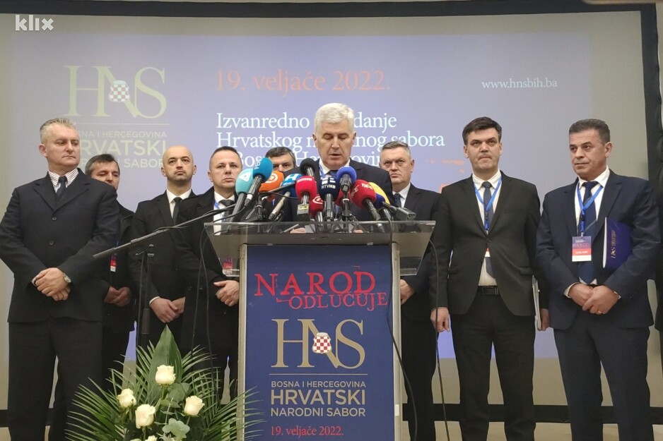 Stranke okupljene oko HNS-a nastupaju zajedno u Sarajevu (Foto: G. Š./Klix.ba)