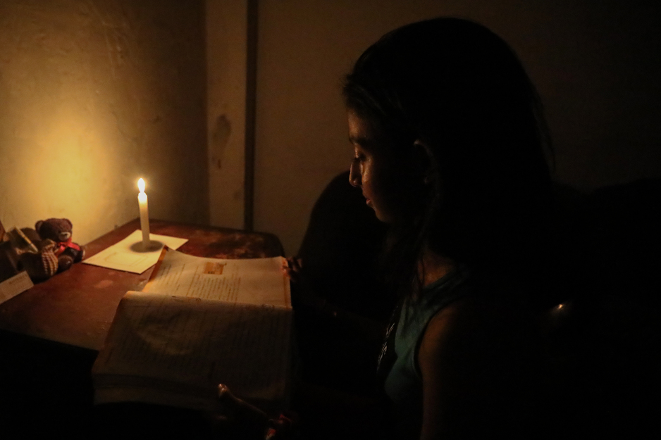 Države najavljuju restrikcije struje (Foto: EPA-EFE)