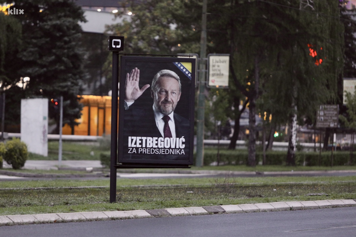Osvanuli prvi predizborni plakati: Počela predizborna kampanja u BiH
