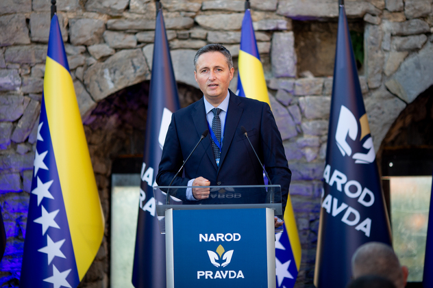 Denis Bećirović