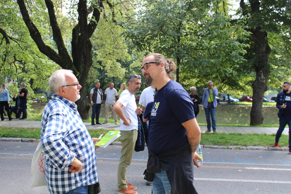 Predizborne aktivnosti Za nove generacije u Sarajevu (Foto: ZNG)