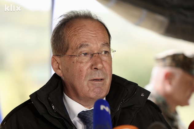 Sifet Podžić, ministar odbrane BiH (Foto: I. L./Klix.ba)