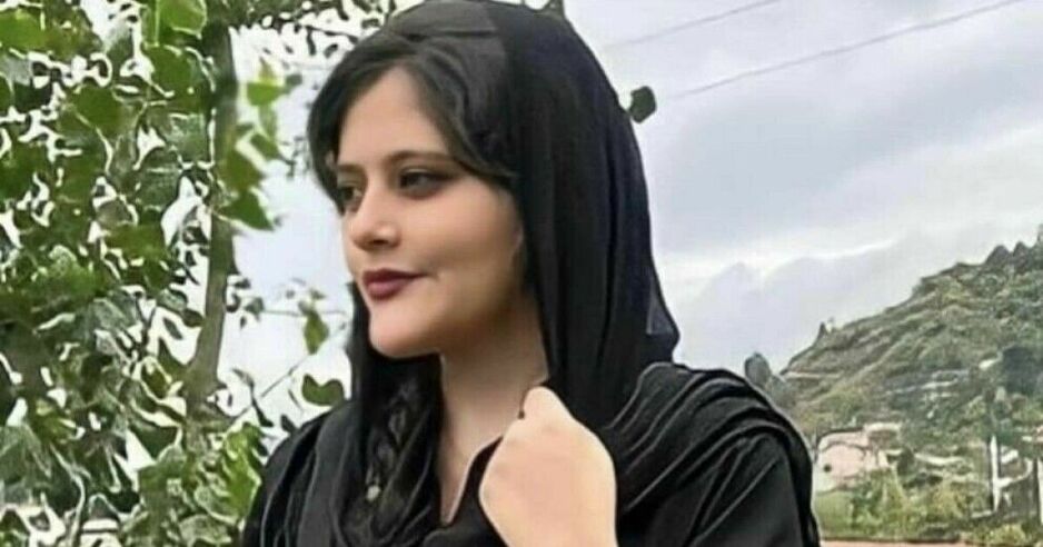Mahsa Amini (Foto: Twitter)