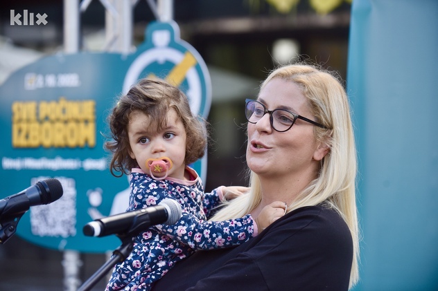 Novinarka Kristina Ljevak dio kampanje "Sve počinje izborom" (Foto: T. S./Klix.ba)