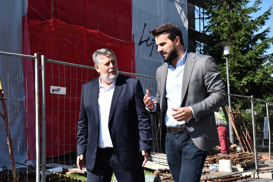Enver Hadžiahmetović i Nermin Muzur (Foto: Vlada KS)