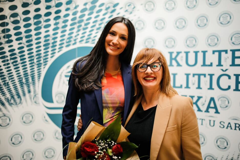 Džejla s mentoricom dr. Sarine Bakić