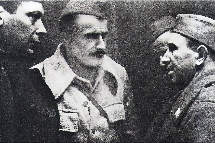 Vladimir Velebit, Skender Kulenović, Đuro Pucar Stari i dr Vaso Butozan (Foto: Muzej Avnoja)