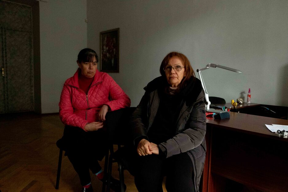 Hana Skripka i Alina Docenko (Francis Farrell/The Kyiv Independent)