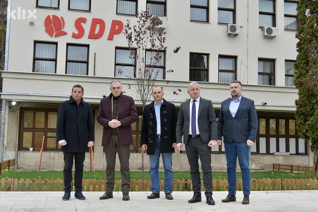 Nebojša Vukanović, Milan Miličević, Darko Babalj, Branislav Borenović i Nenad Vuković (Foto: I. Š./Klix.ba)