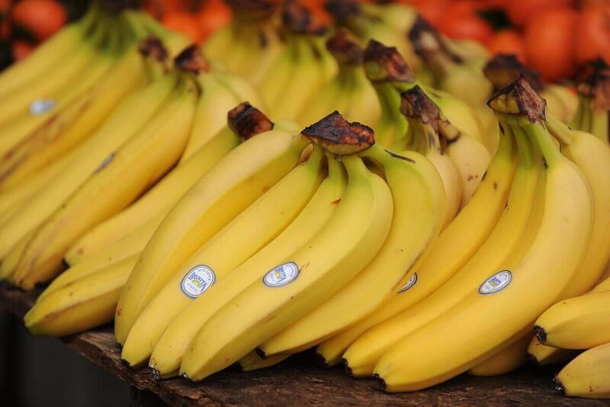 Znate li šta znače naljepnice na bananama, otkrivaju važne podatke