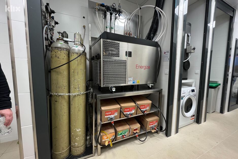 Famozna mašina za pravljenje svježe Coca-Cole