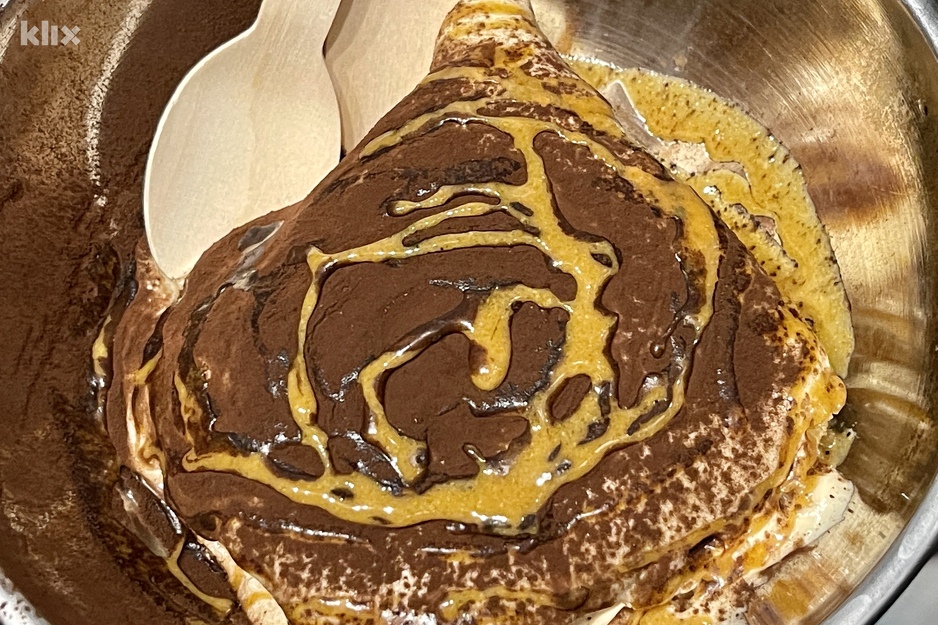 Kada bi tiramisu obukao bh. ruho, to bi izgledalo ovako (Foto: I. Š./Klix.ba)