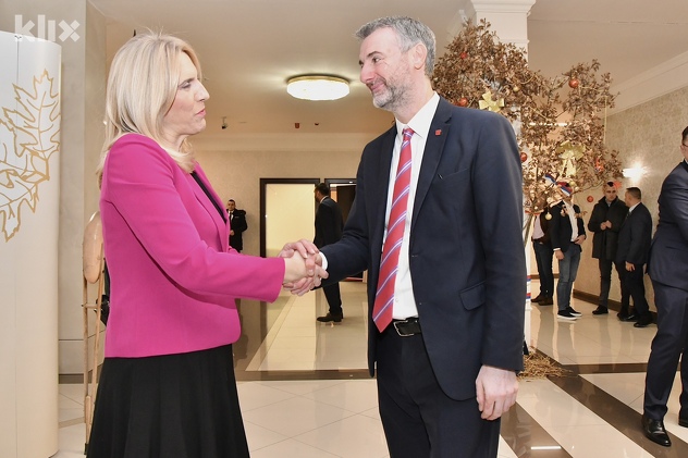 Željka Cvijanović sa Edinom Fortom (Foto: I. Š./Klix.ba)