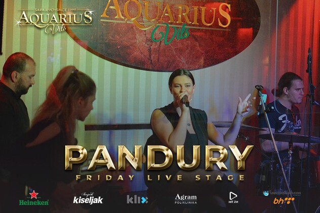 Pandury