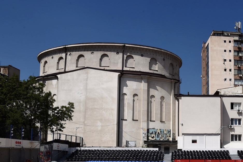Pogled na nekadašnji hram sa igrališta Metalac (Foto: T. S./Klix.ba)