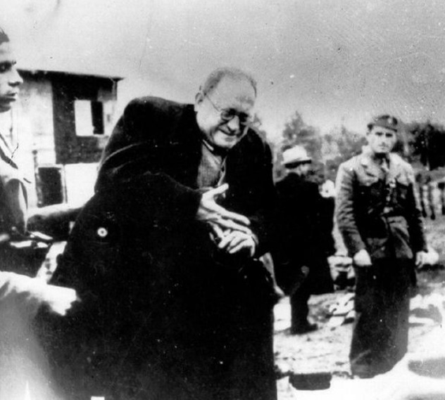 Jevrejima je oduzimano sve, pa i vjenčano prstenje