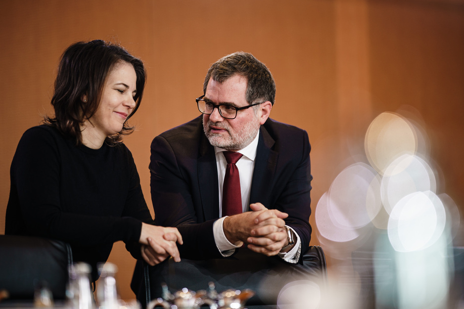Ministrica Annalena Baerbock i Wolfgang Schmidt (Foto: EPA-EFE)